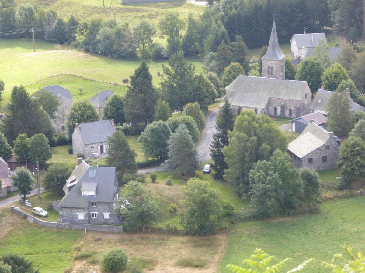 Chez Tilou Villa Le Claux Kültér fotó